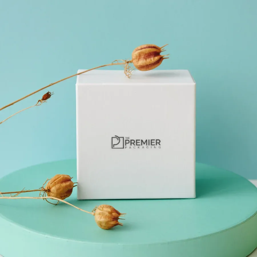 cream gift box​