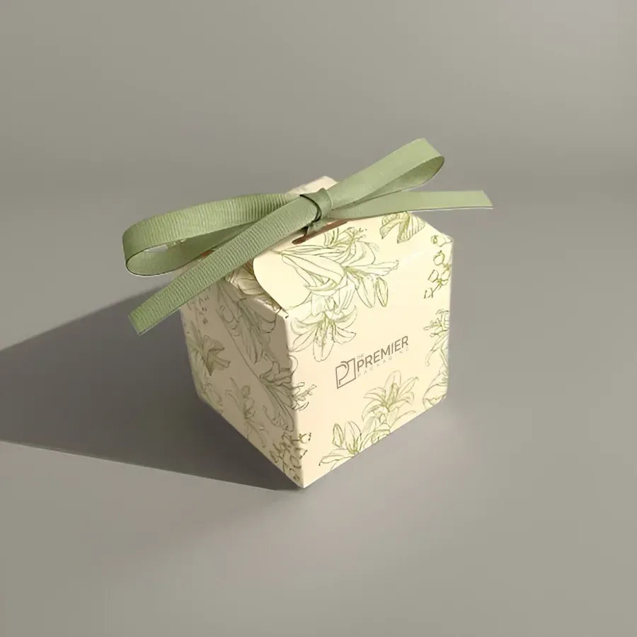 personalised favour boxes​